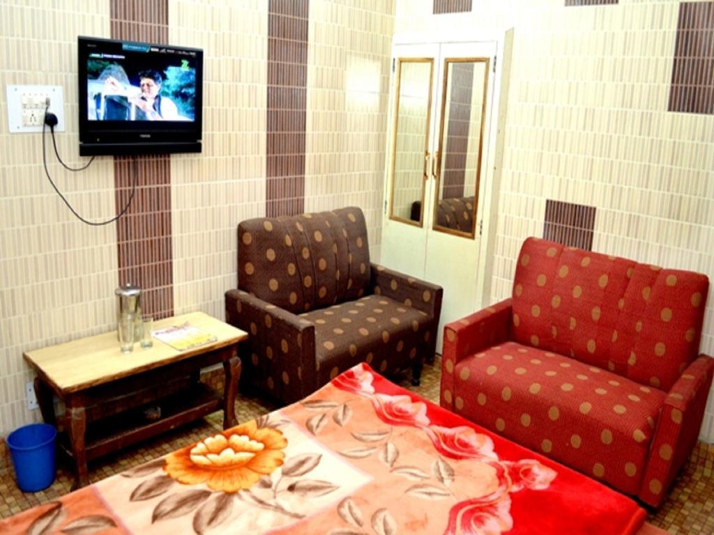 Kasauli Hotel Puri Экстерьер фото